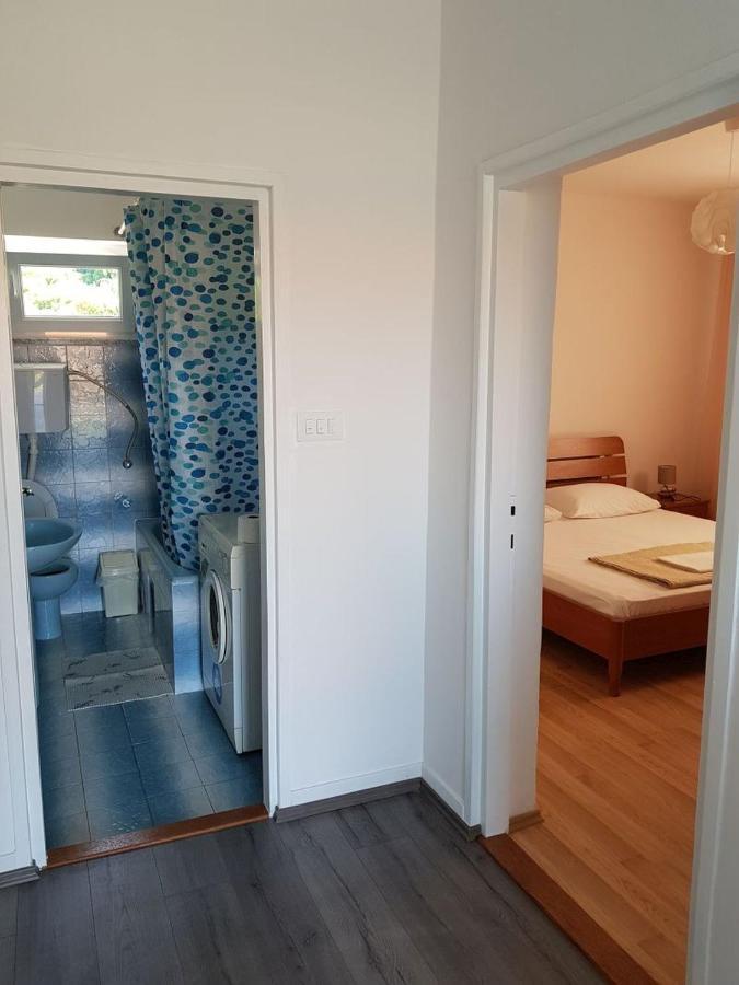 Apartments Andelic Sveti Filip i Jakov Eksteriør billede