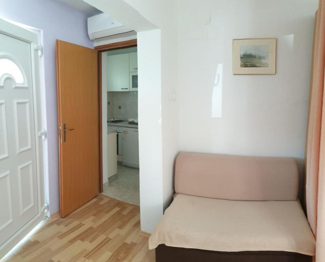 Apartments Andelic Sveti Filip i Jakov Eksteriør billede
