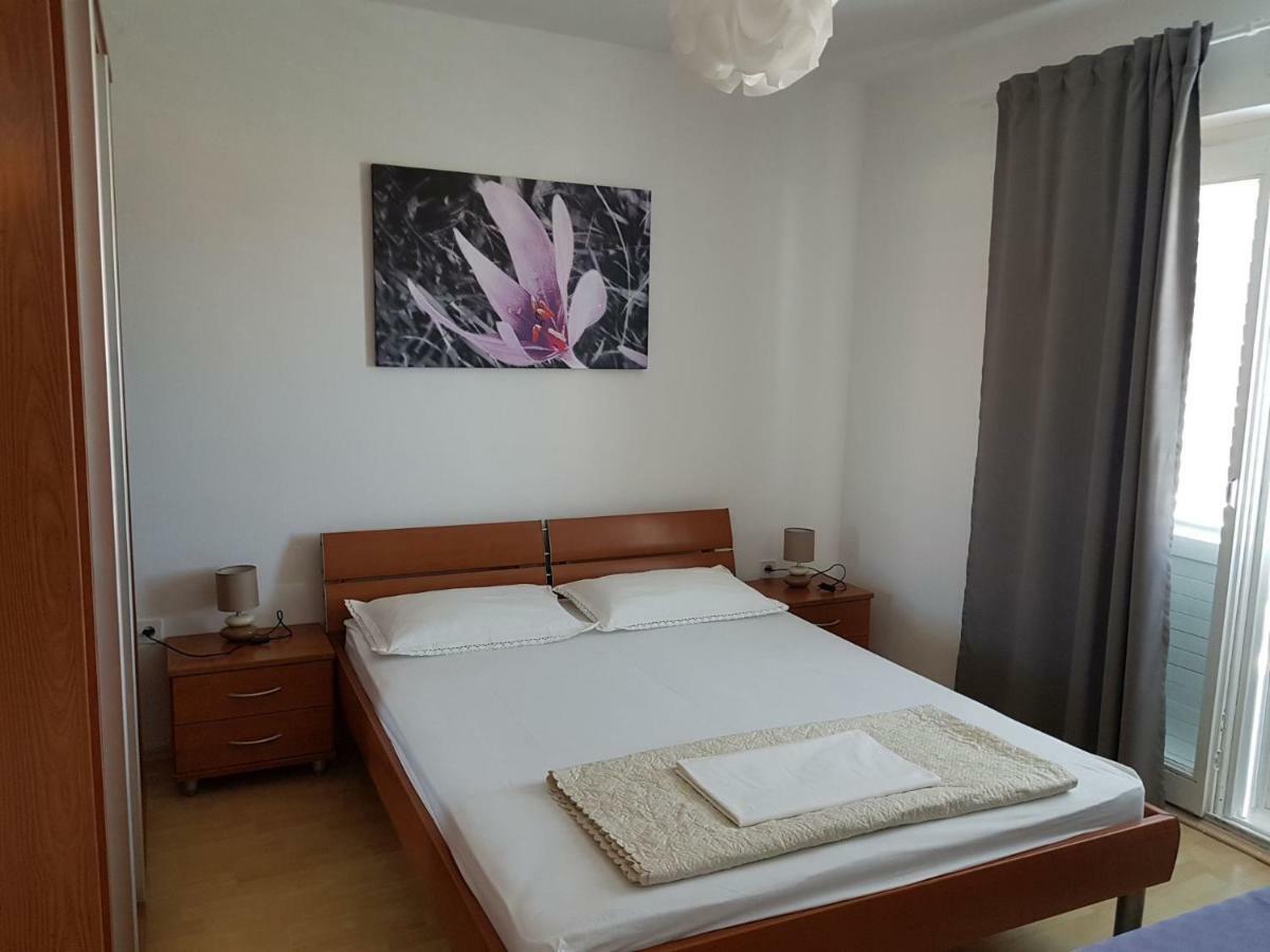 Apartments Andelic Sveti Filip i Jakov Eksteriør billede